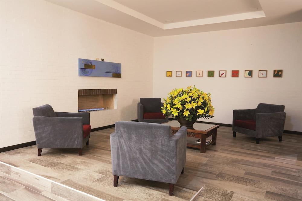 Best Western Calleja Suites 波哥大 外观 照片